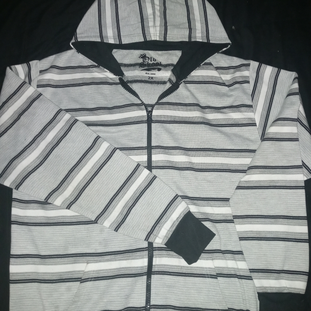 OLD SCHOOL ZIP UP LIGHTWEIGHT HOODIE